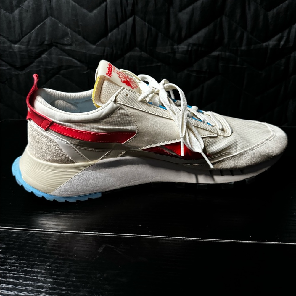 Men’s Reebok - Picture 6 of 8